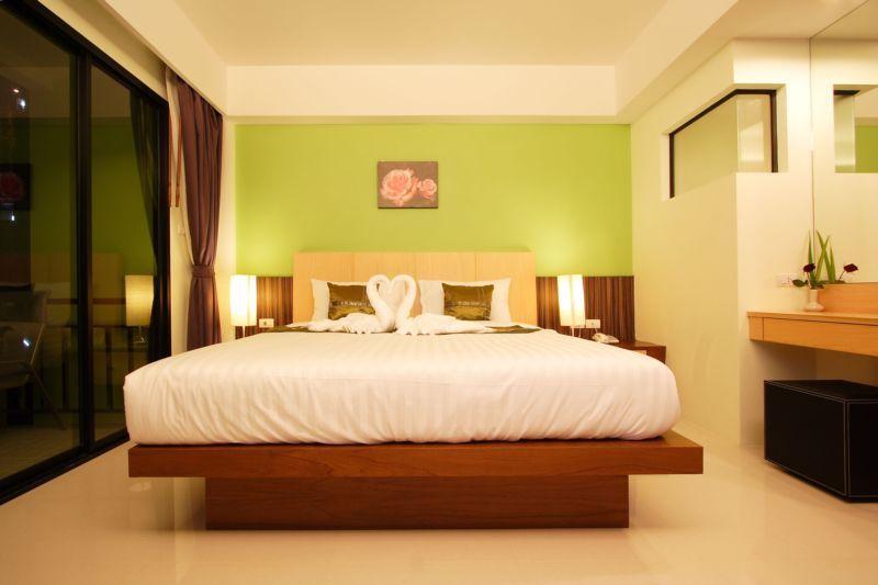 Kalim Beach Place Patong Exterior photo