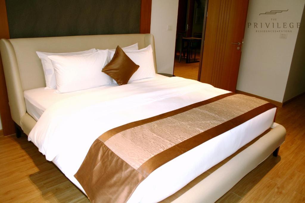 Kalim Beach Place Patong Room photo